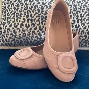 Light pink suede Clark shoes size 7.5.  Worn once.